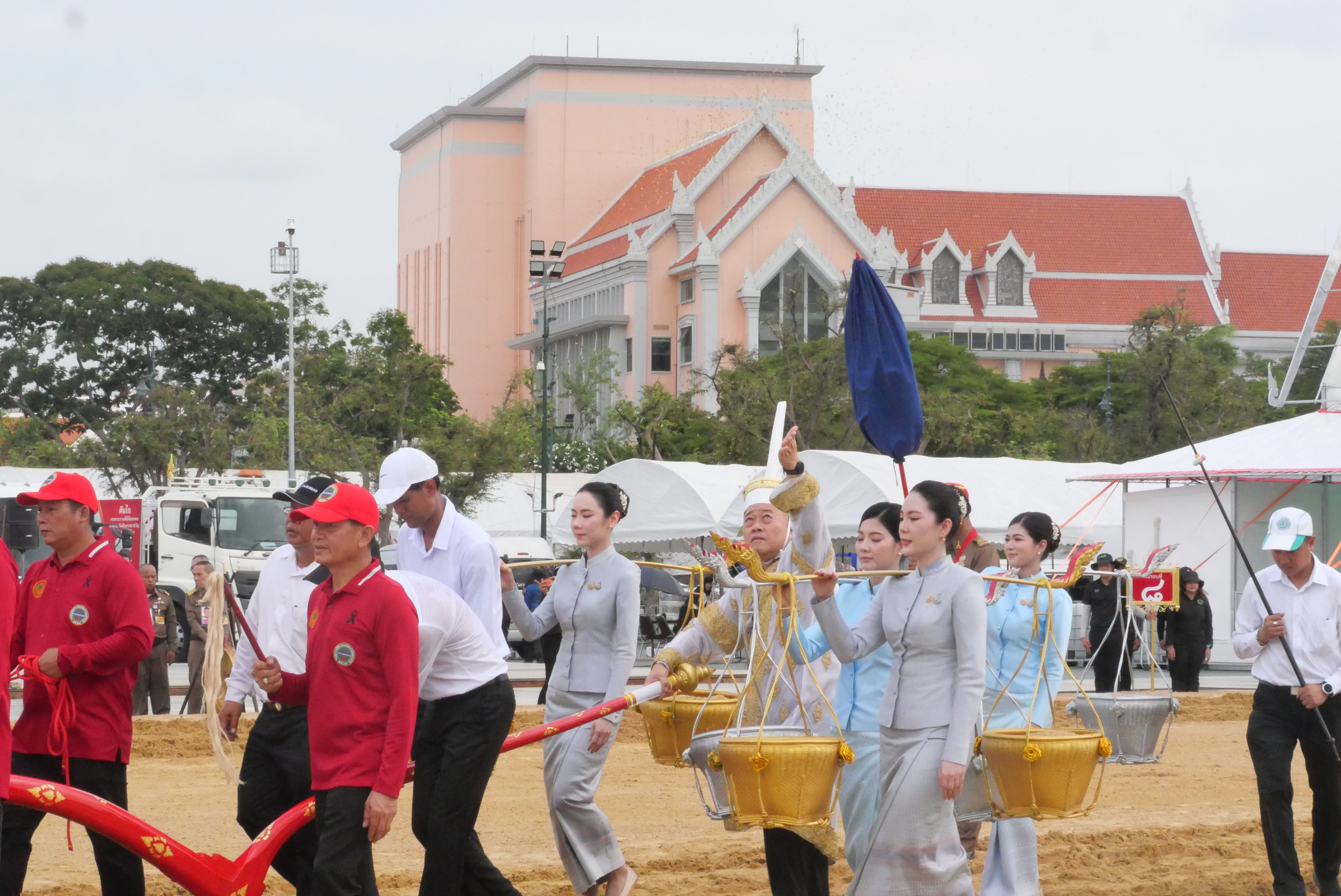 title - ส.ป.ก. ร่วมซ้อมย่อย ครั้งที่ 2 พระราชพิธีพืชมงคลจรดพระนังคัลแรกนาขวัญ ประจำปีพุทธศักราช 2569
